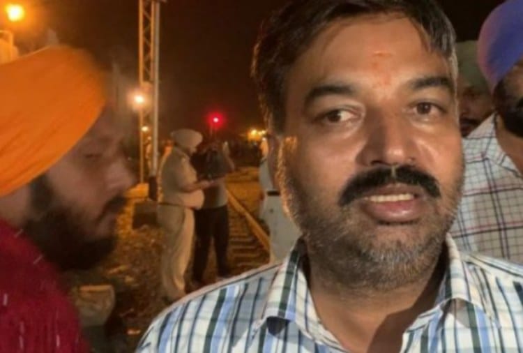 Amritsar Train Accident, Pawan and His Family Life Save Luckily