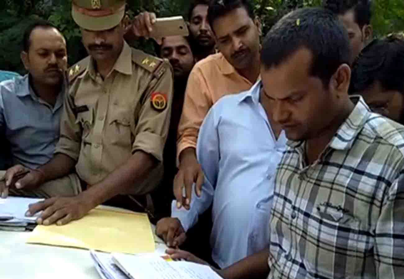 shikshamitra committed suicide in Kannauj
