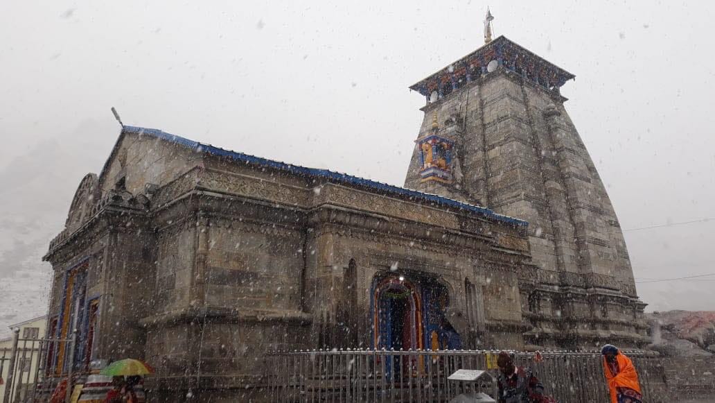 snowfall in kedarnath cold increased