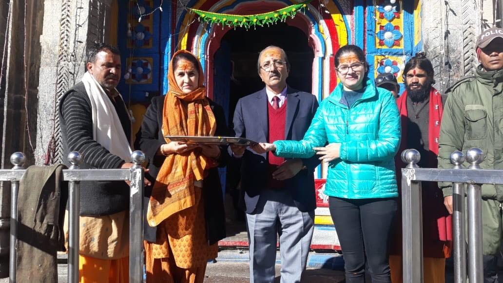 snowfall in kedarnath cold increased