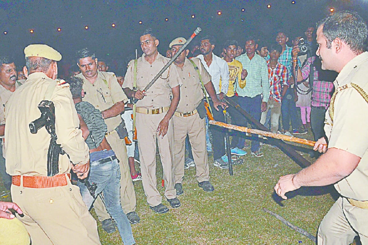police lathi charge on crowd gets uncontrol to take burning woods after Ravan burnt in meerut