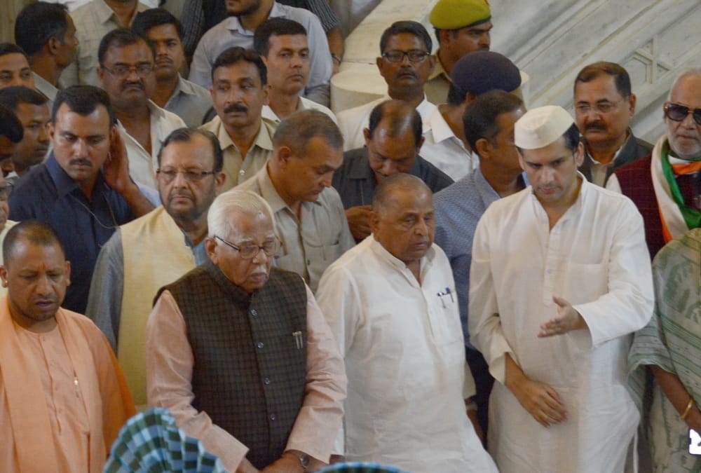 uttar pradesh government to give tribute to nd tiwari.