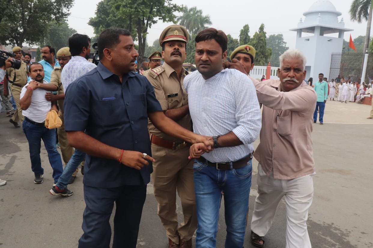 BPed. candidats beaten in gorakhpur
