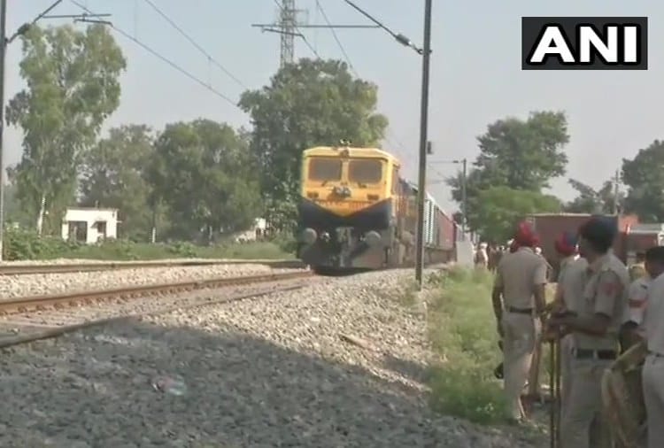 Amritsar Train Accident, Protest on Joda Phatak, Stone Pelting on Police