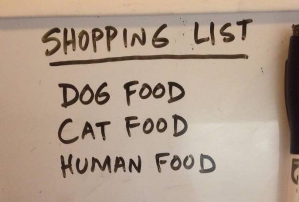These funny shopping pictures makes you feel happy