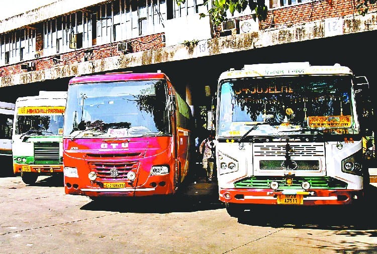 Haryana Roadways Strike, No Bus Running from Chandigarh Bus Stand