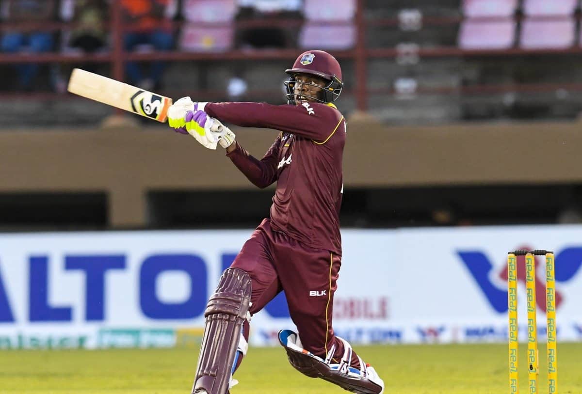 india vs west indies: Bring back Dhoni, echo netizens as they crib about Pants missed opportunities