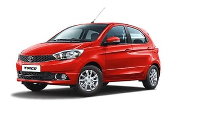 Hyundai dispatched 8000 units of santro and tata dispatched 7000 of tiago
