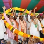 धर्मेंद्र प्रधान के साथ कांग्रेस नेता