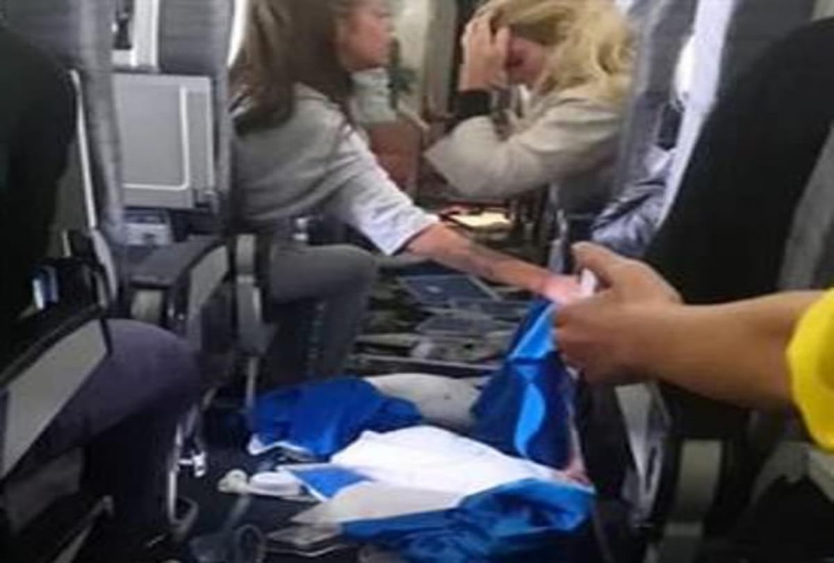 Aerolineas Argentinas Flight hell cabin left disarray plane hit severe turbulence