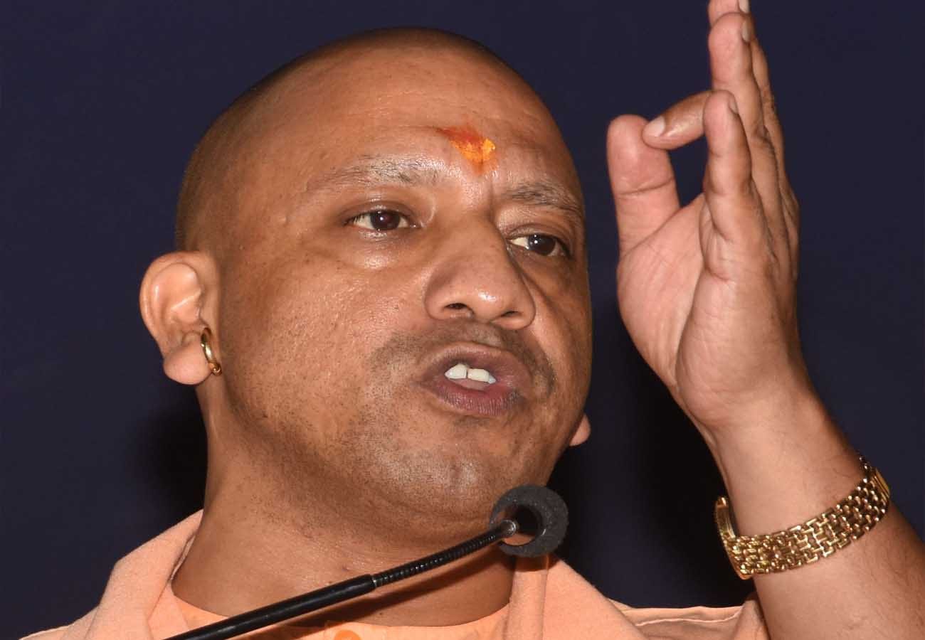 cm yogi gave message to party workers how to use social media
