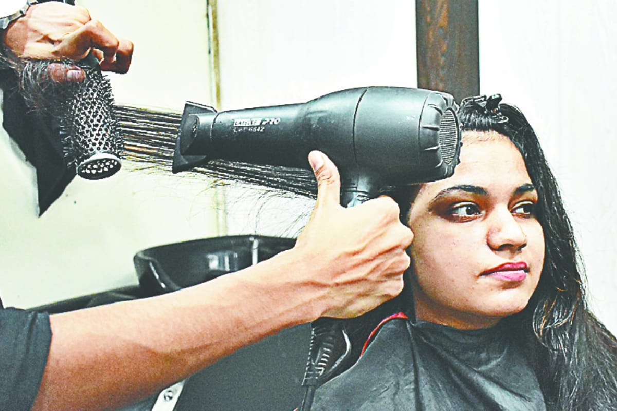 Karwa Chautha 2018 Smoke and charcoal facials will make women more beautiful meerut