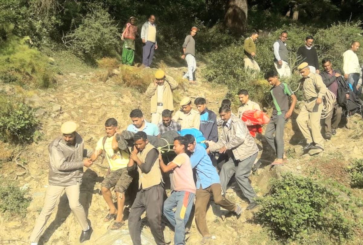 Spain tourist missing in himachal while doing paragliding