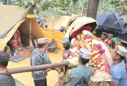 inernational kullu dussehra 2018 side story of devi devtas