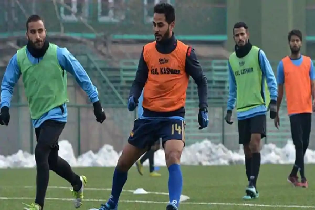 shahnawaz bashir real kashmir club qualified for i league