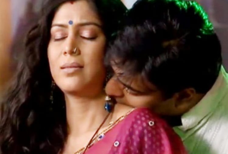 Sakshi Tanwar adopted Baby girl at the age of 45 Ekta Kapoor wishes her in unique style