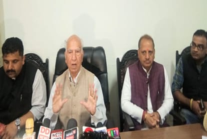 mp shanta kumar statement over toilet in new house