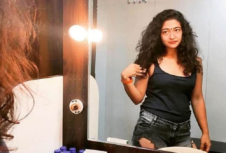 Tiger Shroff Baaghi 2 actress Tanya Paul Singh accused Adnan Sheikh for molestation