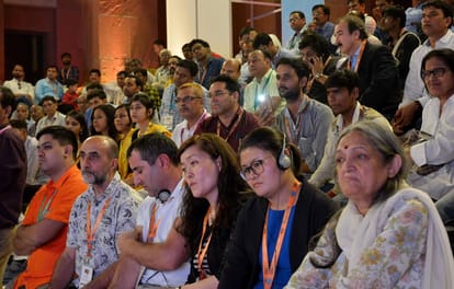 PM Modi inaugurated india carpet expo by video conferencing in varanasi