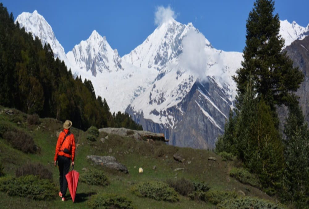 Polyethylene and plastic waste collection from High Altitude Darma valley