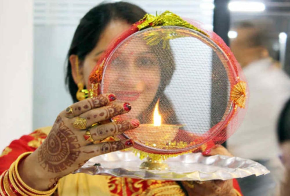 Karva Chauth Moon Time for Poja Vrat Open Agra