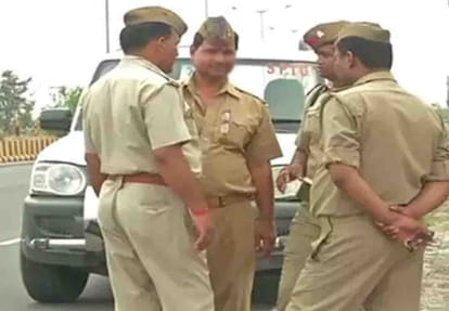 constable tried to commit suicide In Banda