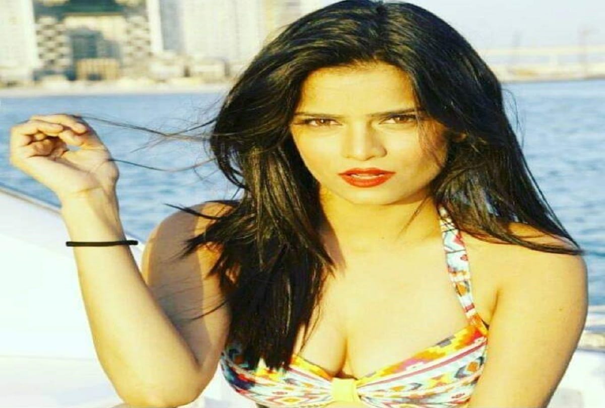 Actor Archana Gautam photos viral on social media