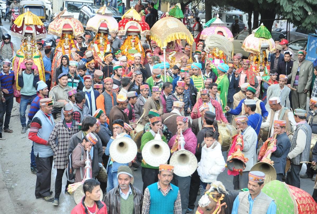 international kullu dussehra 2018 and govt employees in service for devi devtas