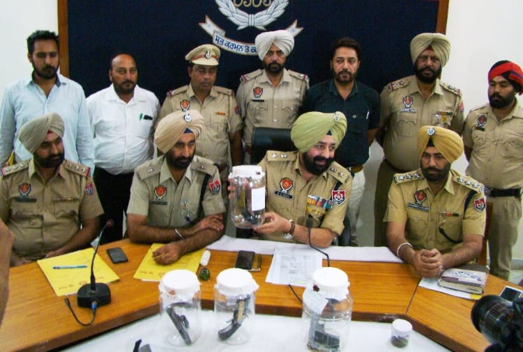 UP Police Wanted German Singh's partner arrested from Patiala