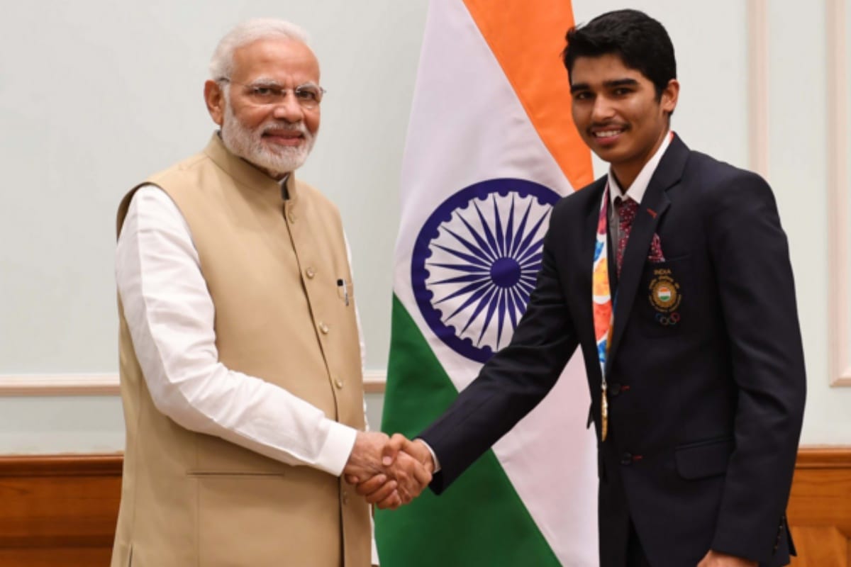 Prime Minister Narendra Modi praised shooter Saurabh Chaudhary from meerut