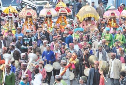 international kullu dussehra 2018 and govt employees in service for devi devtas