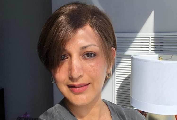sonali bendre get new hair style post the photo on social media