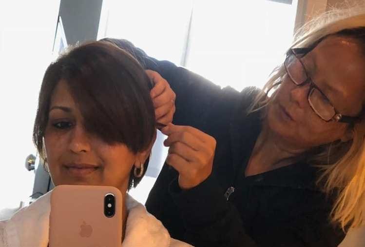 sonali bendre get new hair style post the photo on social media