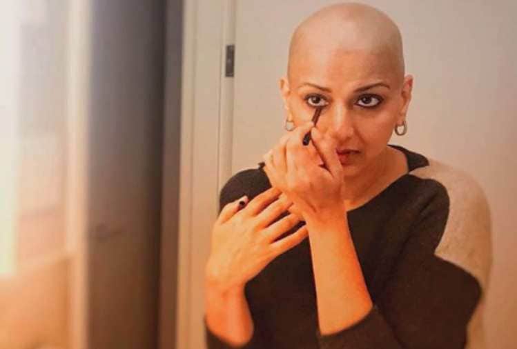 sonali bendre get new hair style post the photo on social media