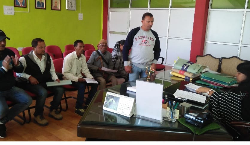 Lack of quality in road construction, villagers from DM