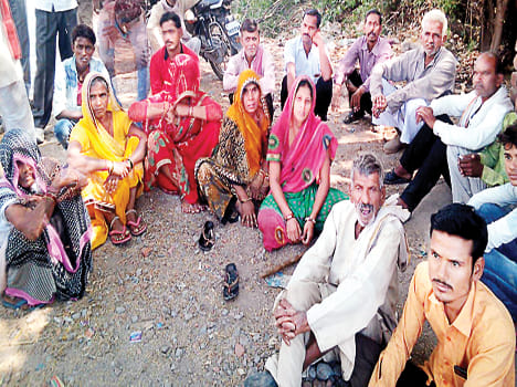Killing of farmer by shooting in orai