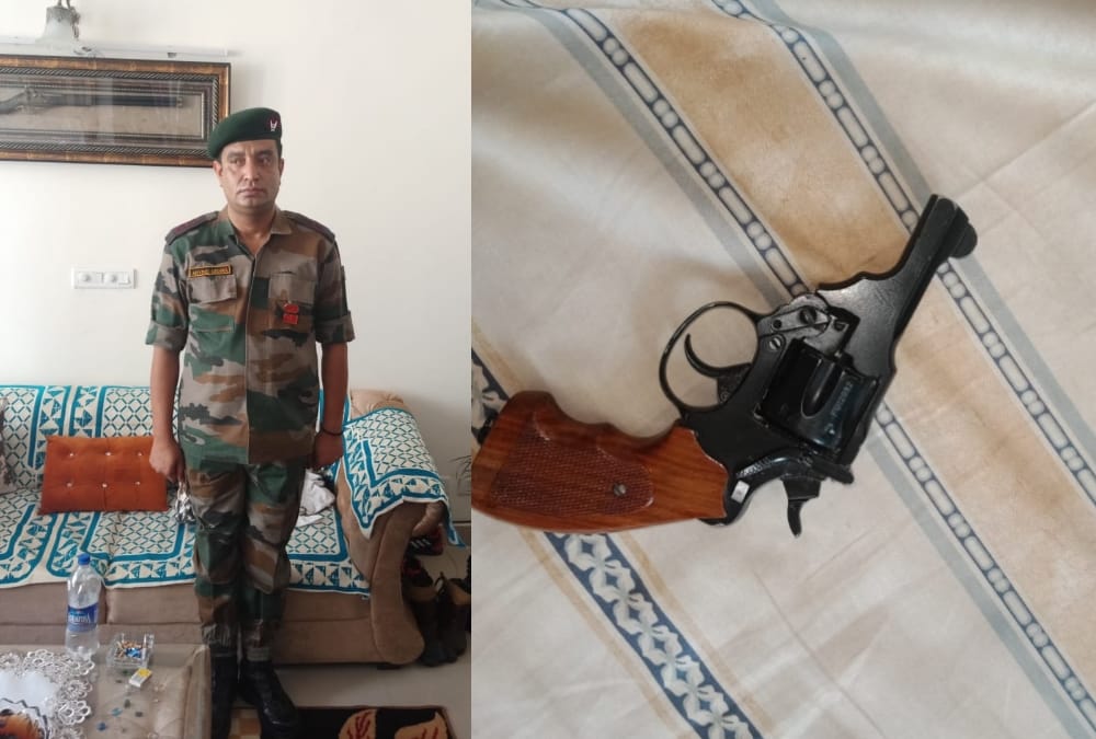Fake Lieutenant Colonel arrested with help of army intelligence wing, necessary documents recovered