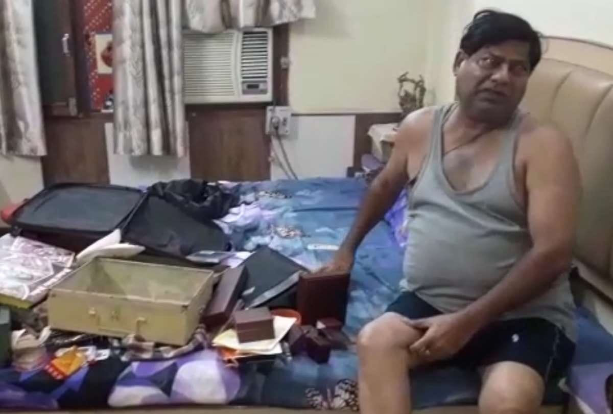 loot in businessman house in lucknow