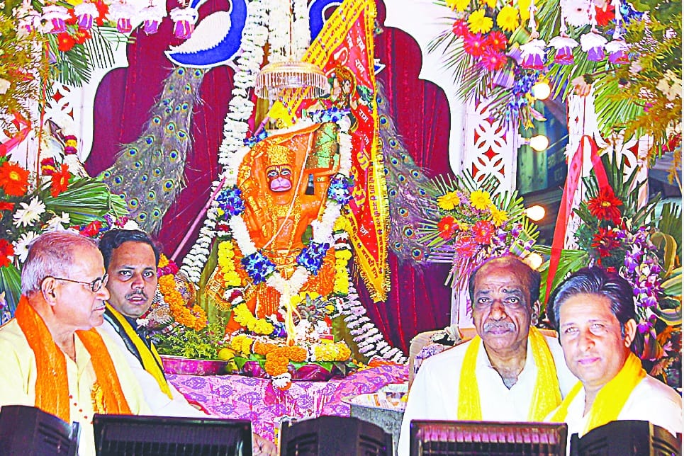 rajtilak hote hi gunje shriram ke jaikare