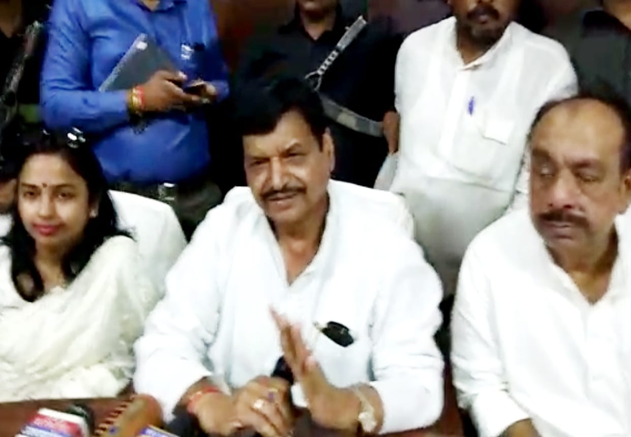 Shivpal singh yadav statement about ramgopal yadav