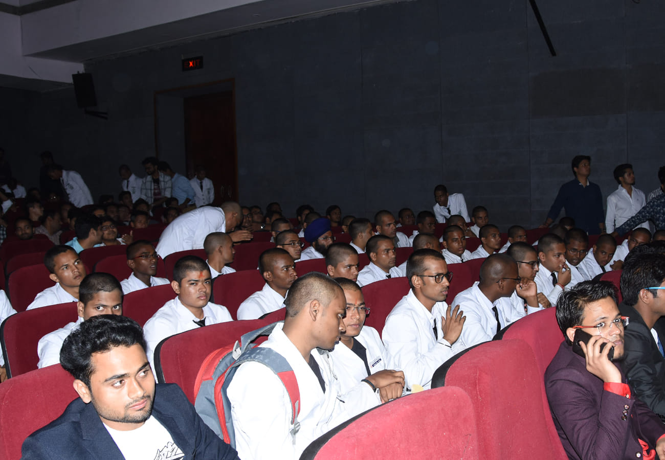 ragging in Kanpur medical college rumor
