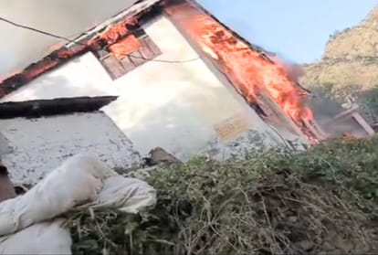 house gutted in fire at chamba himachal