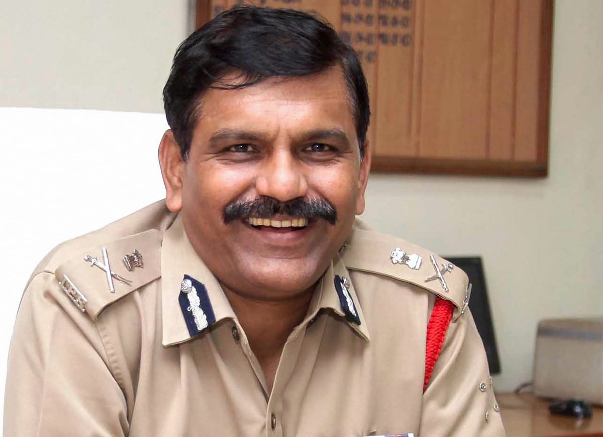 For the first time a CBI director took charge of midnight