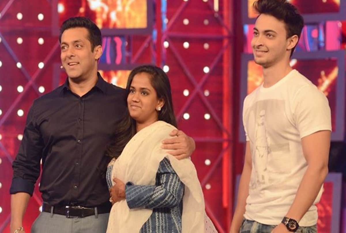 Salman Khan To ReLaunch Brother In Law Aayush Sharma in Marathi Movie Mulsi Remake