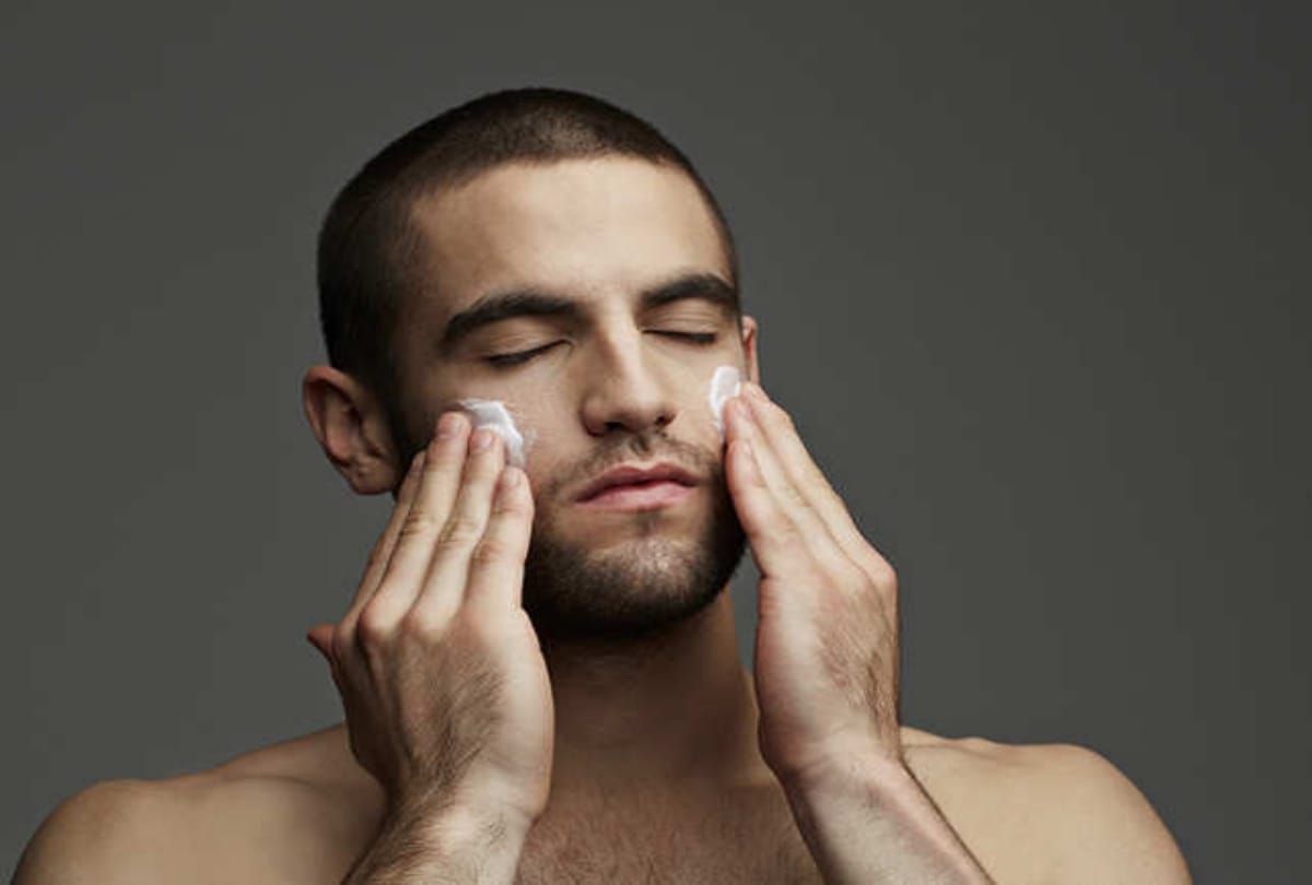 5 tips to men for control oil on face