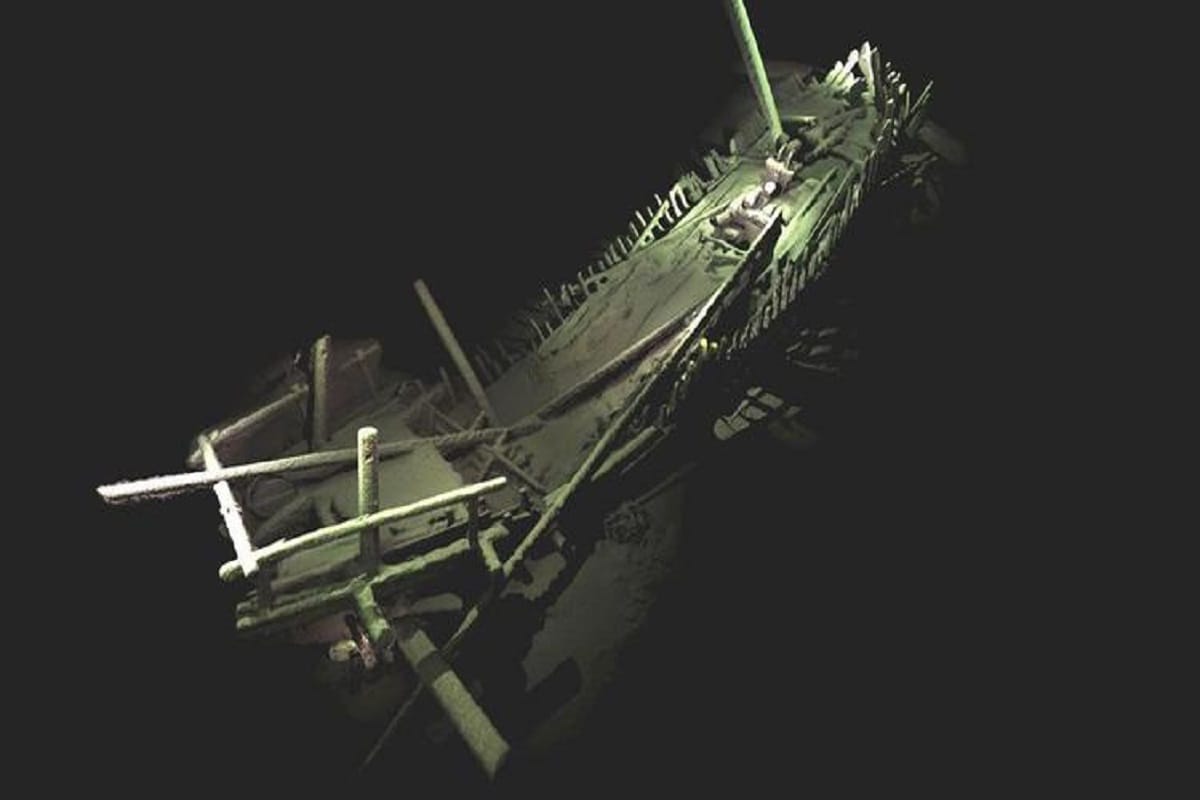 Archaeologists discovered the oldest ship in the Black Sea