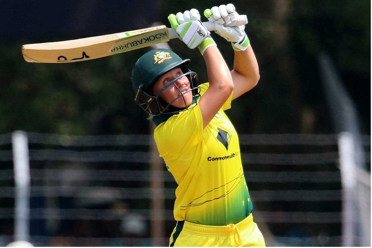 australia beat pakistan by 64 runs in first t20 cricket match