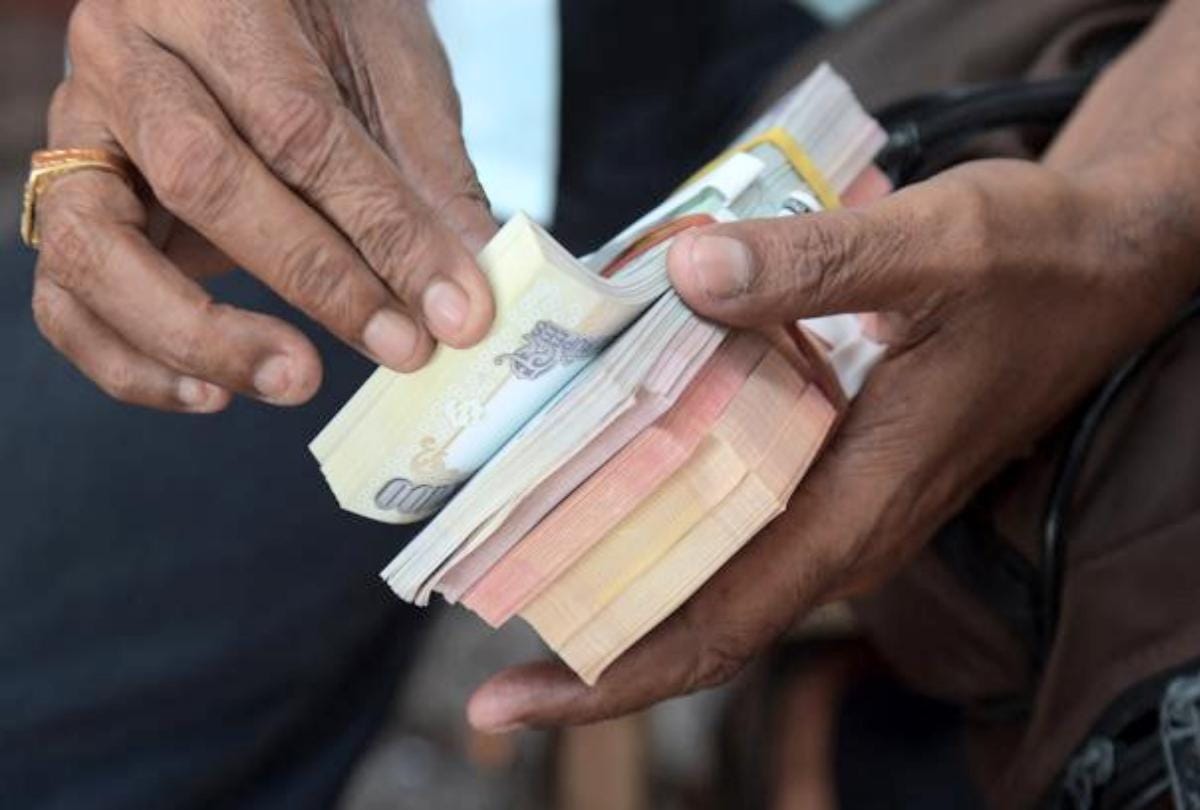 Coronavirus, Lockdown, Curfew, Nagar Nigam Sub Inspector Suspends in Bribe Case