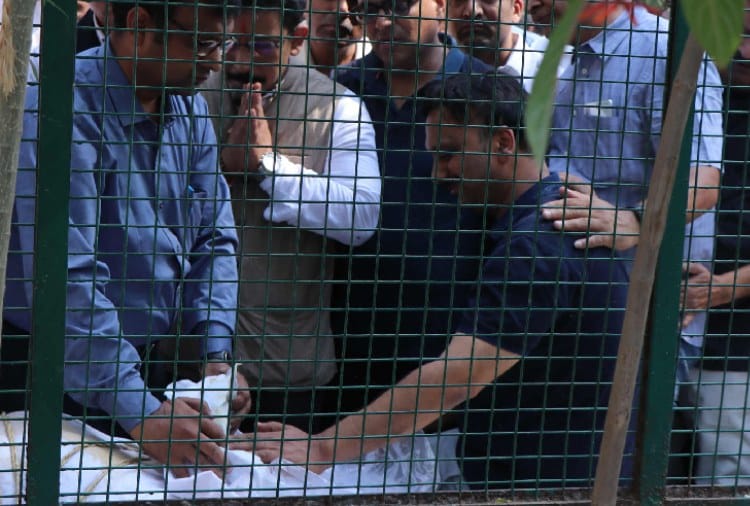 Gurugram Shootout, Judge Krishankant Son Dhruva Funeral