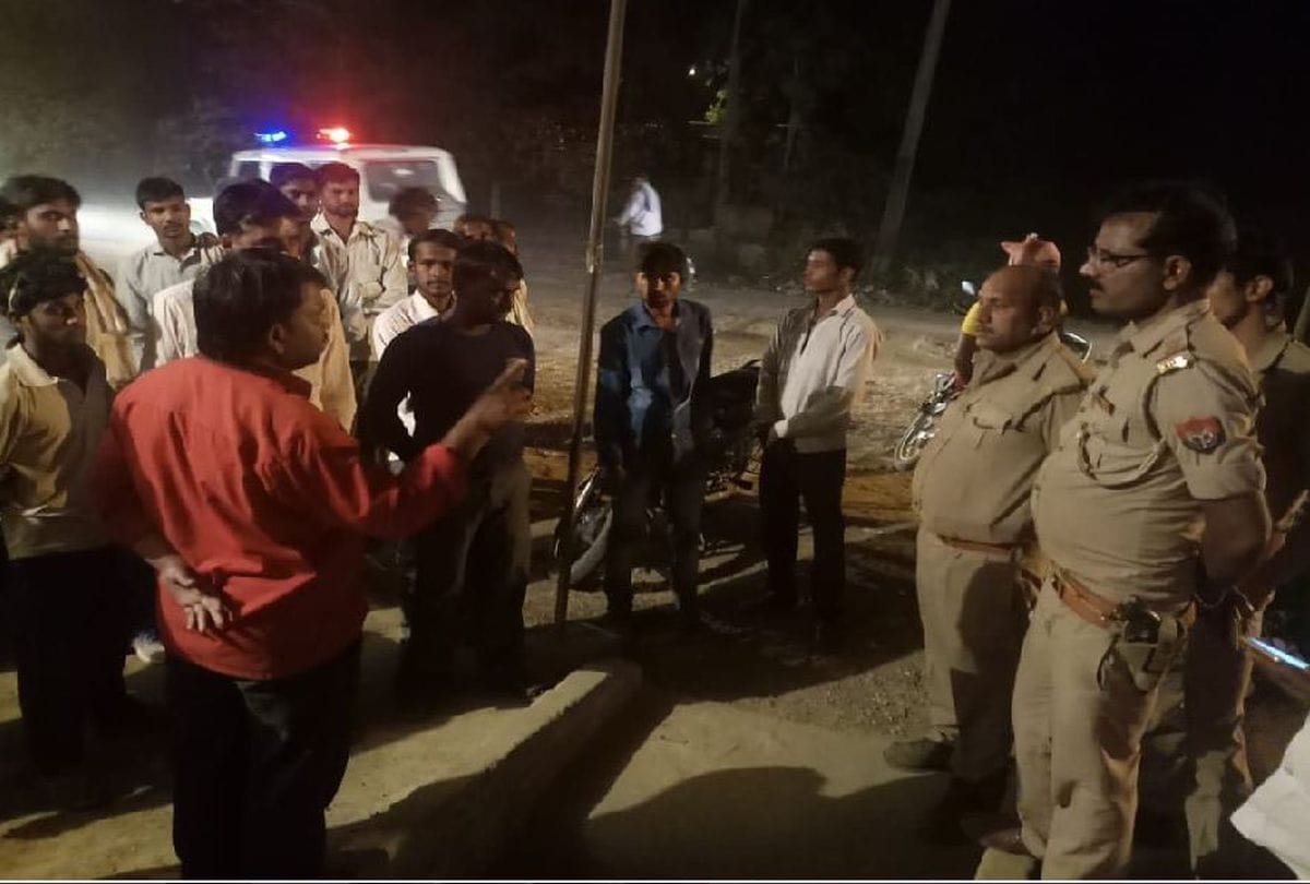 Looted one lakh rupees from farmer